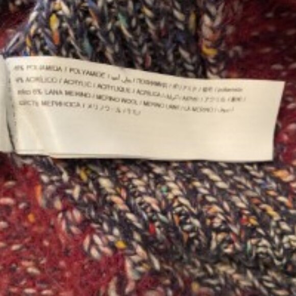 Burgundy and navy sweater from Spain - Picture 4 of 4